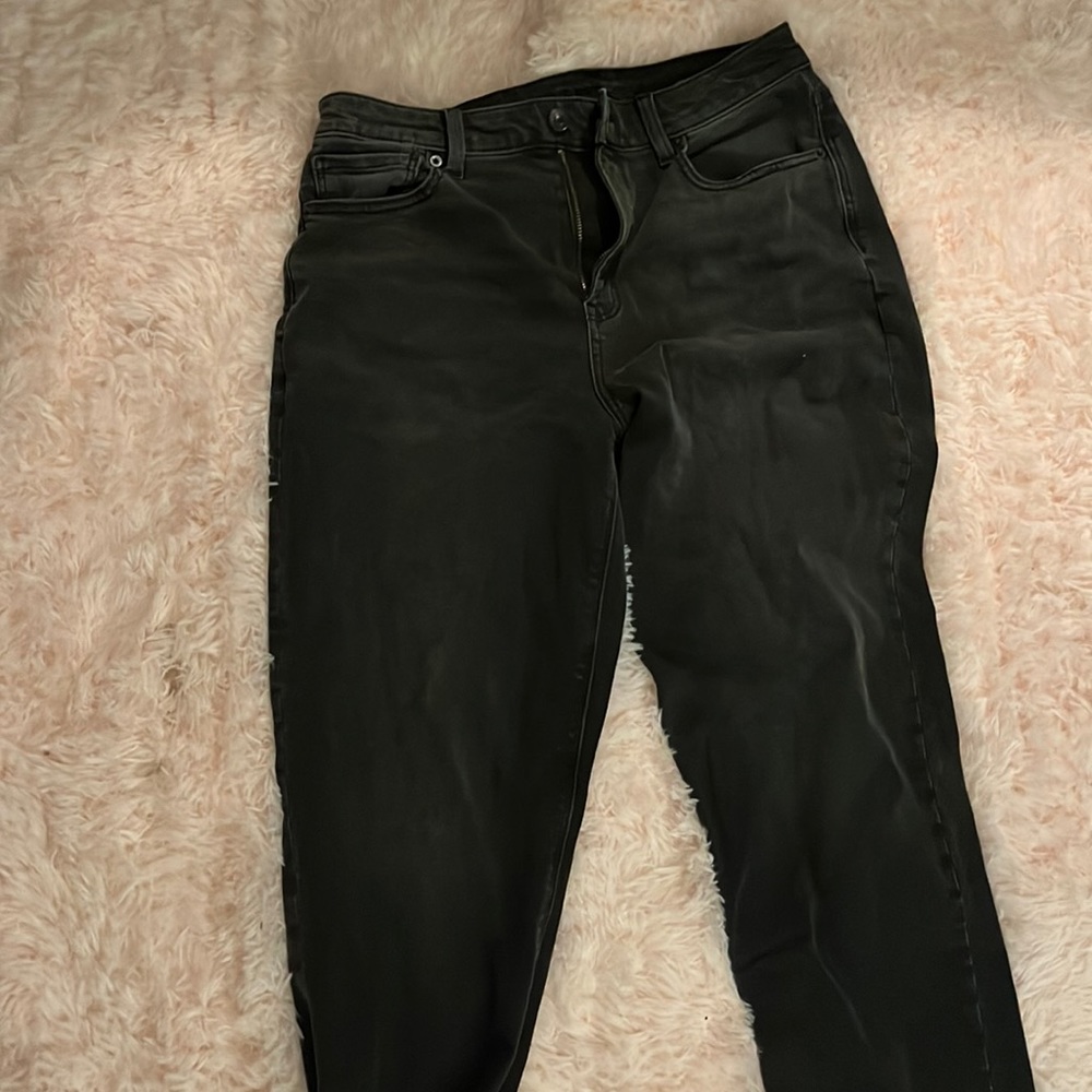 American Eagle Size 8 Mom Jeans